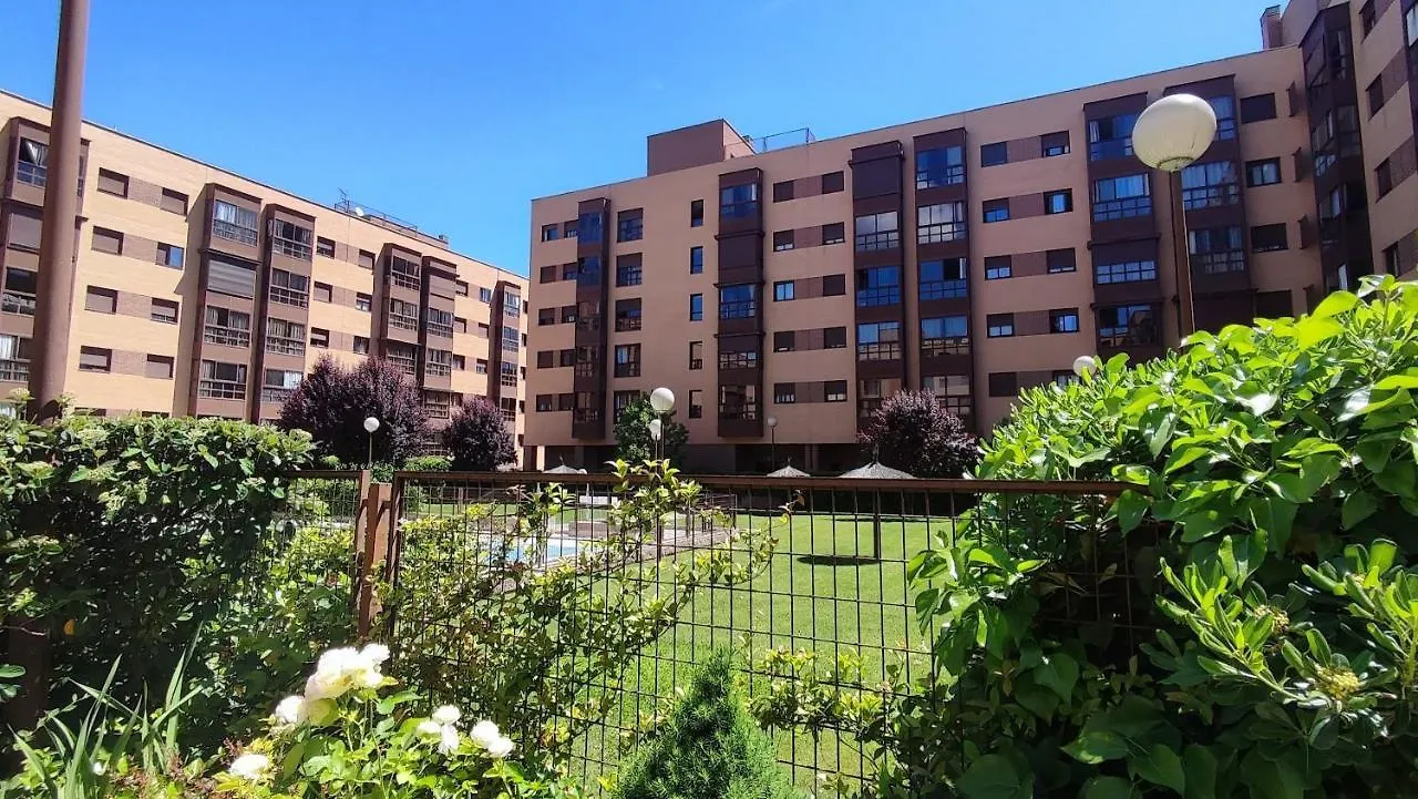 Apartment Mad Suite Aeropuerto Ifema Madrid